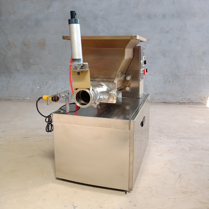Maszyna do dzielenia ciasta na – Extruder recenzja i cena